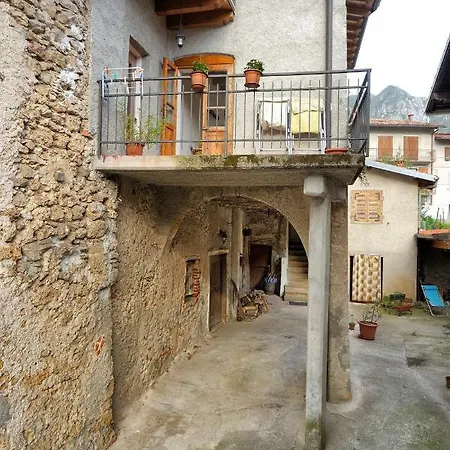 Apartment Loggia Vobarno